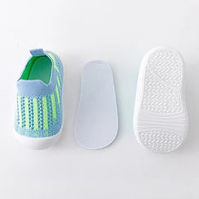 Load image into Gallery viewer, Soft Stride Moccs