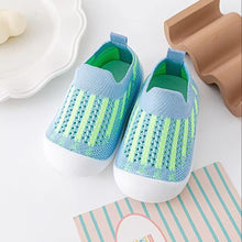 Load image into Gallery viewer, Soft Stride Moccs