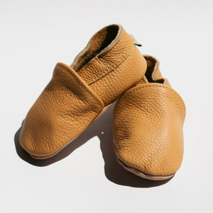 Heritage | The classic leather baby moccasin
