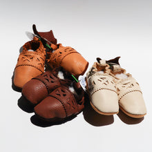 Load image into Gallery viewer, Baby Paws by Hides in Hand Hello Baby Moccs 
