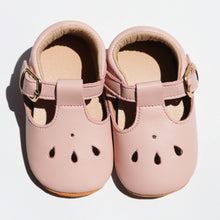 Load image into Gallery viewer, Brooklyn Moccs Hello Baby Moccs Blush pink 11cm (3-6 months) (suede soles) 
