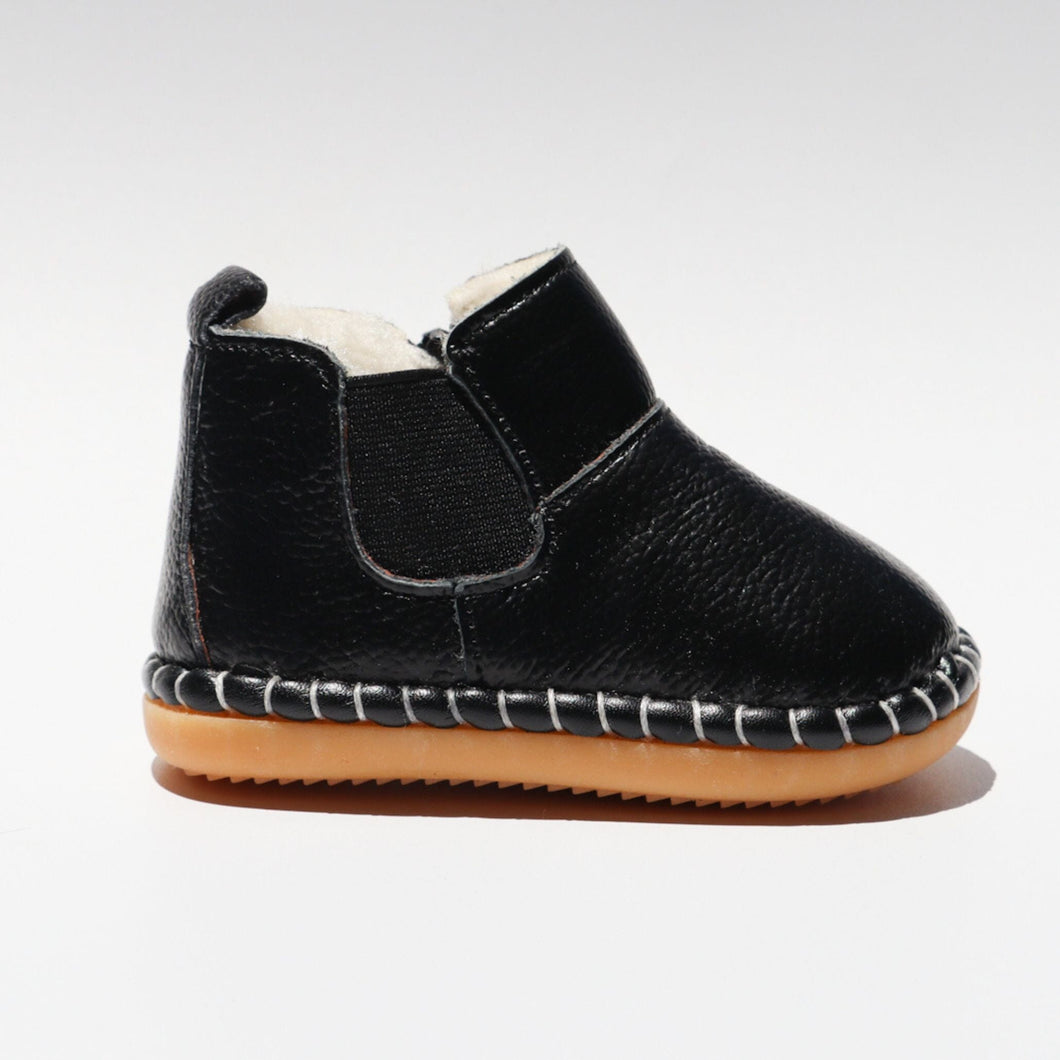 Plush Mini Boots (leather) Hello Baby Moccs Licorice 12cm (6-12 months) 