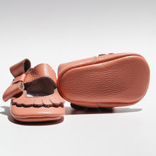 Load image into Gallery viewer, Florence Street Moccs – Soft leather moccasins for baby girls featuring a striking side bow and textured leather. Ideal for babies and pre-walkers, these moccs offer comfort, style, and gentle support for growing feet.
